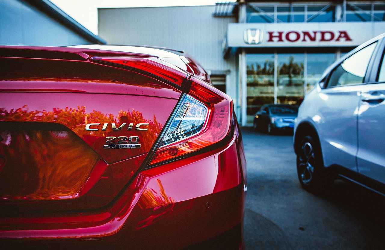 How Does the 2010 Honda Accord Compare to Newer Models?