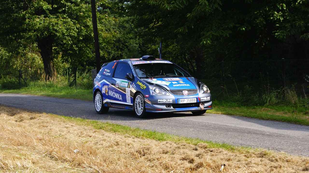 How Much Does a Honda Accord Weigh? 4 How Does Honda Accord Weight Impact Performance?