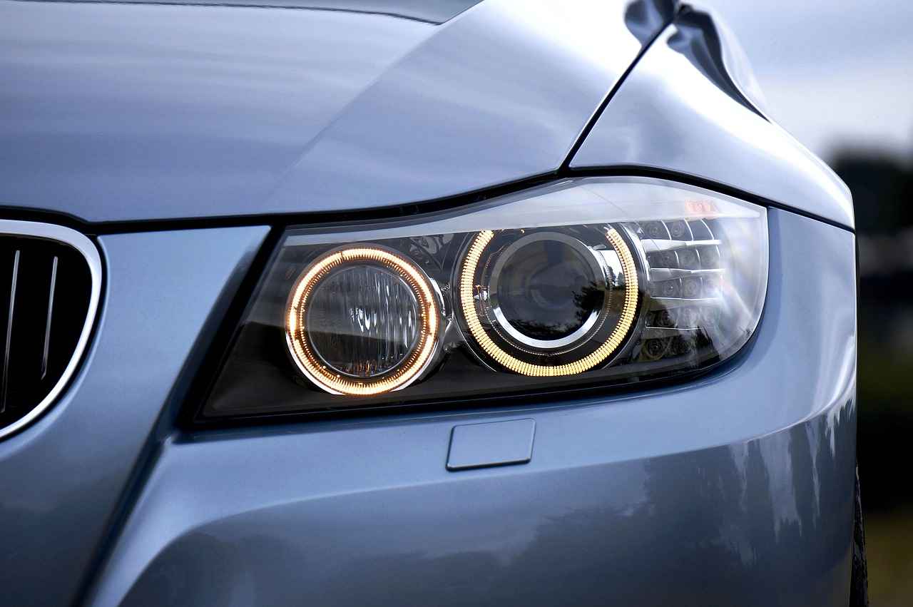How to Identify the Correct Headlight Bulb?