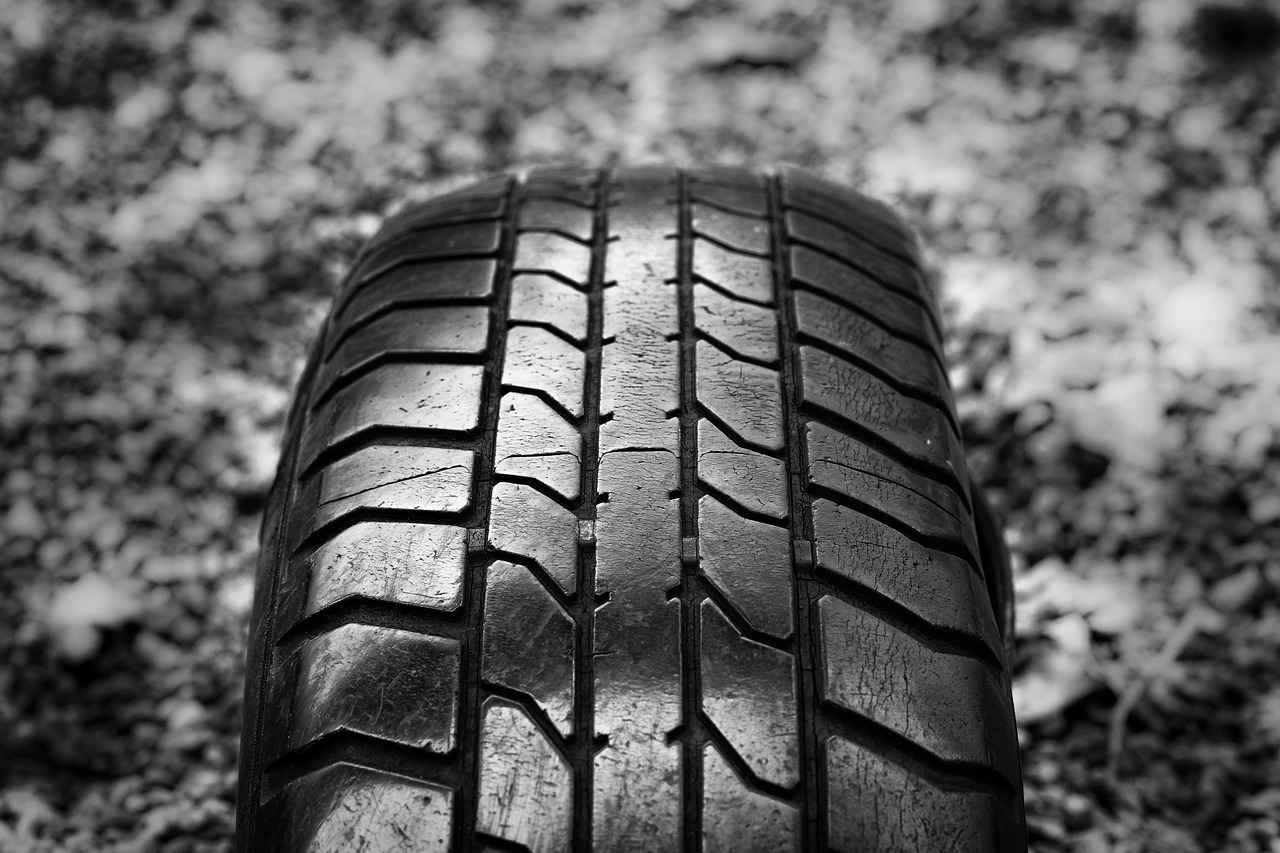 What is a Tire Pressure Monitoring System (TPMS)?