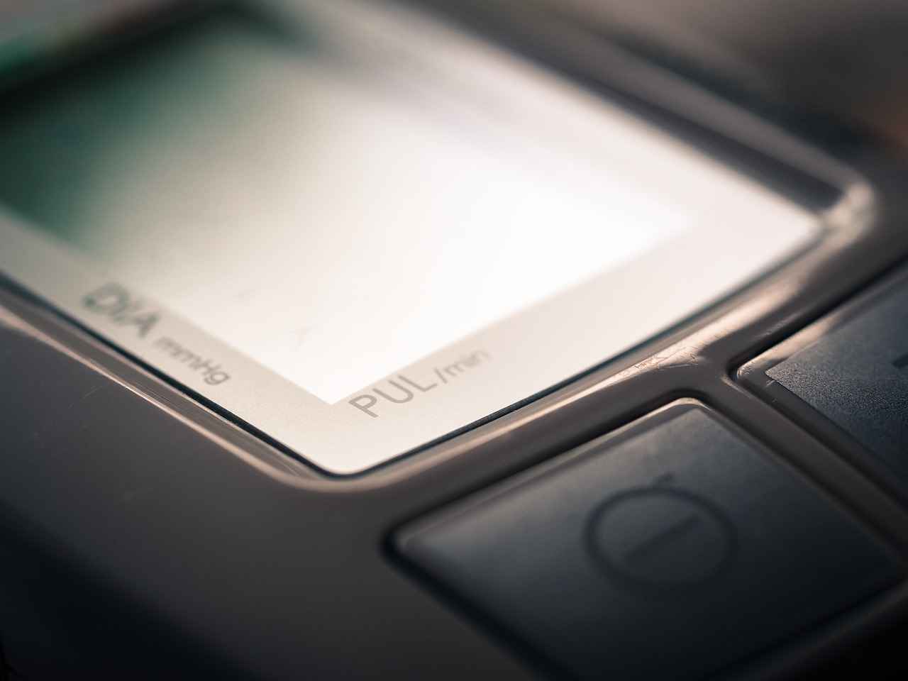 How to Check Tire Pressure on a Honda Accord