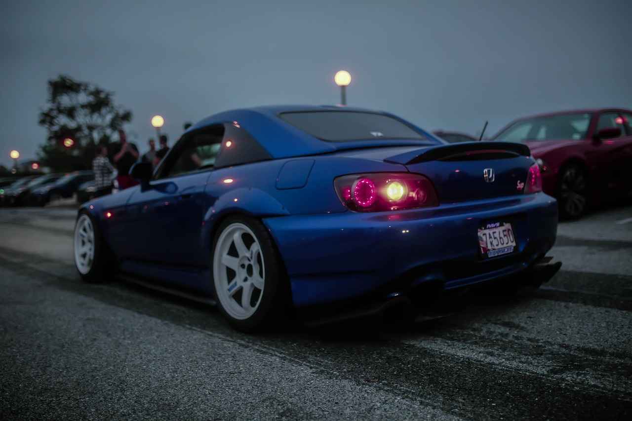 Comparing 4WD and All-Wheel Drive (AWD)