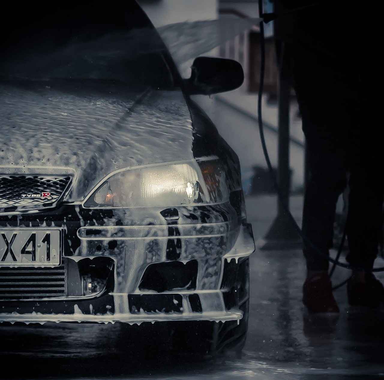 How Does Blind Spot Detection Work?